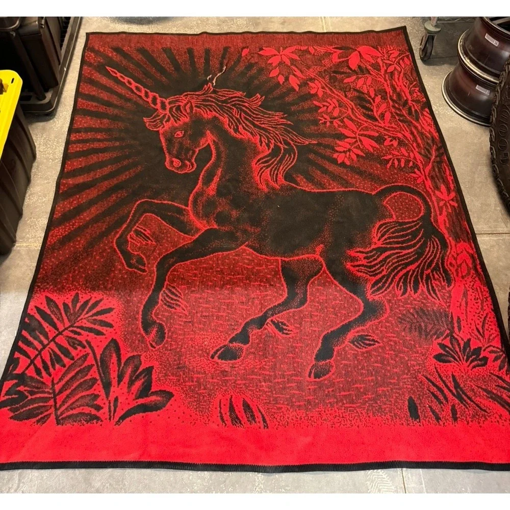 Vintage San Marcos Unicorn Blanket Cobija Red/Black Reversible Aprrox 72